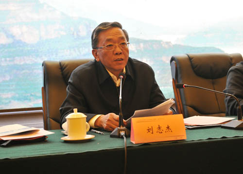 ɽ��ʡ��ҩ����ҵЭ�� ŷ��ABG�ܲ��ƽ ŷ��ABG