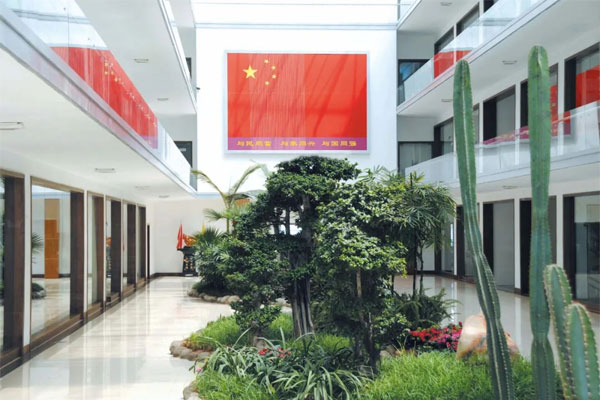 ŷ��ABG������̬�칫��