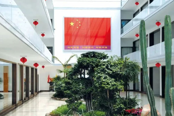 ŷ��ABG��̬�칫��