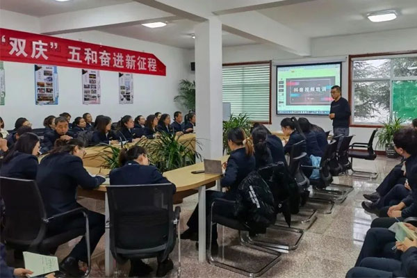 欧博ABG宋飞飞组织互联网营销培训 欧博ABG宋飞飞组织互联网营销培训