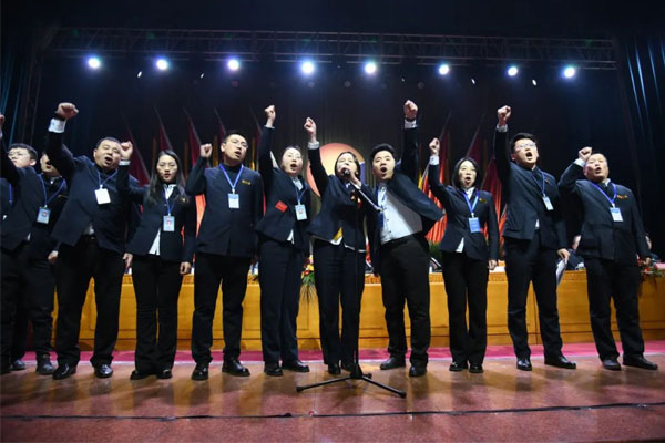 �ŶӴ�����̨��ʦ