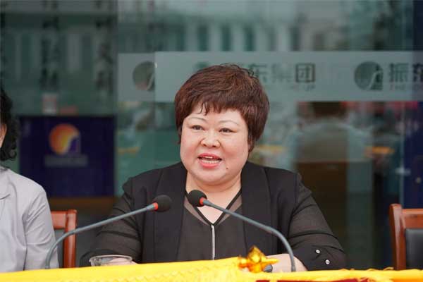 �����е��ָ��г��쾲����