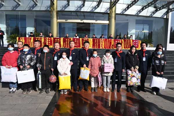 ŷ��ABG�Ǹ���¶�һ��һ�����