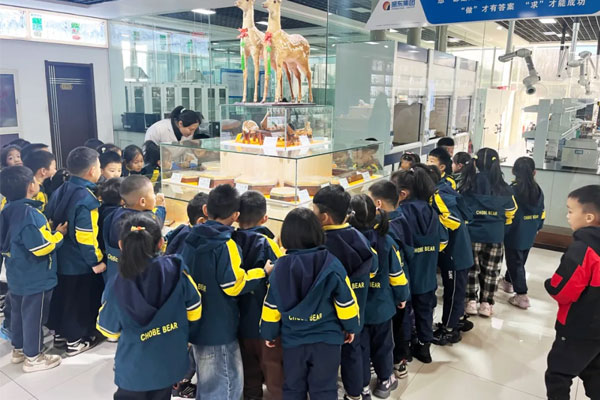 �װ����ǵ�ŷ��ABG�걾�ݿ��ս���